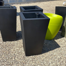 Load image into Gallery viewer, Corridor Black Planter